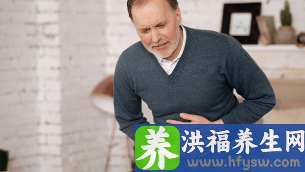 小腹胀痛白带跟上个月来姨妈吃了螃蟹有关么