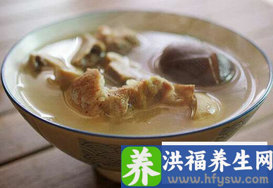 春季喝什么汤好 五款<a href=http://www.duomehao.com target=_blank class=infotextkey>养生</a>汤温补阳气