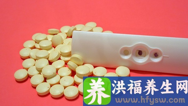 复方氨维胶囊能和快克一起吃吗 复方氨酚烷胺片不能和什么药同吃