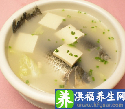 夏天喝什么汤好 五款<a href=http://www.duomehao.com target=_blank class=infotextkey>养生</a>汤清火开胃