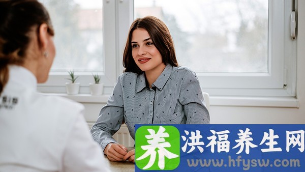 乳腺癌肯定会有乳房肿块吗？乳腺癌的早期症状有哪些？