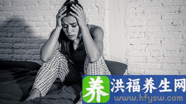 头部左侧阵痛隔一会疼一下