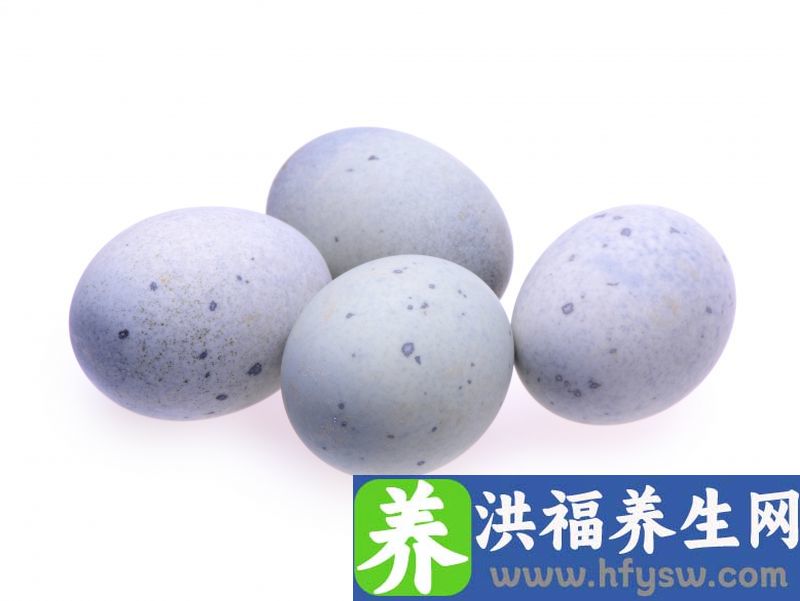 胆固醇高的人不能吃皮蛋？还有三种食物，不想脑梗上门，尽量少吃