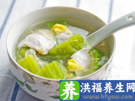 十款夏季<a href=http://www.duomehao.com target=_blank class=infotextkey>养生</a>汤的做法 祛湿健脾清热