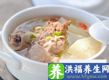 夏季重在祛湿健脾 推荐八款<a href=http://www.duomehao.com target=_blank class=infotextkey>养生</a>汤赶走湿气