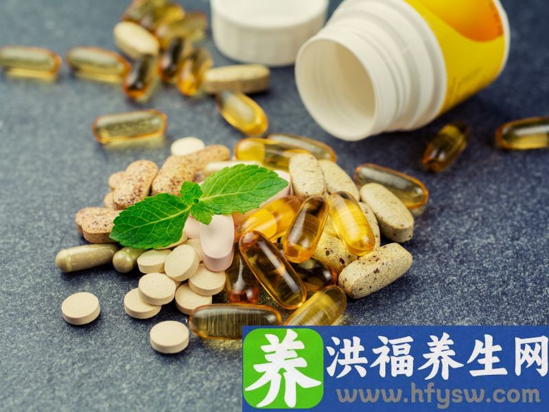 人到中年要补充哪种营养素？补充3种营养素，对血管、骨骼都有益