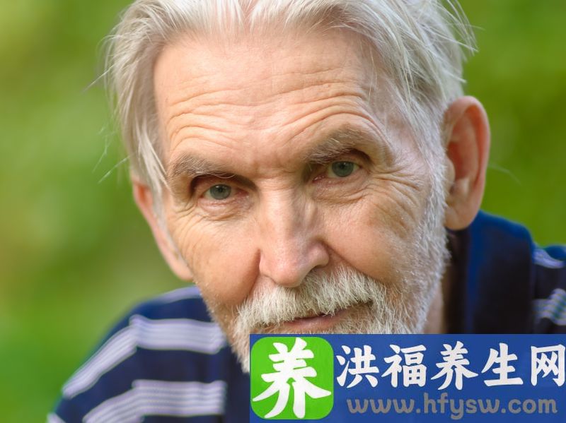 老年人冬日进补，尽量避开4个习惯，保护胃肠健康，避免营养流失