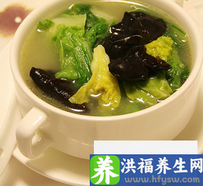 夏季肠胃病高发 七款<a href=http://www.duomehao.com target=_blank class=infotextkey>养生</a>汤调理肠胃