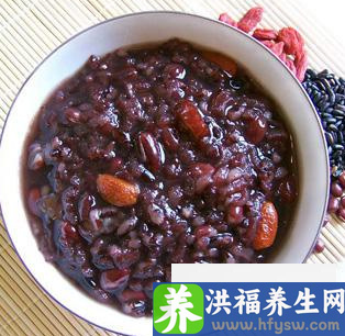 春季适宜喝六款粥 补气健脾养肝补血