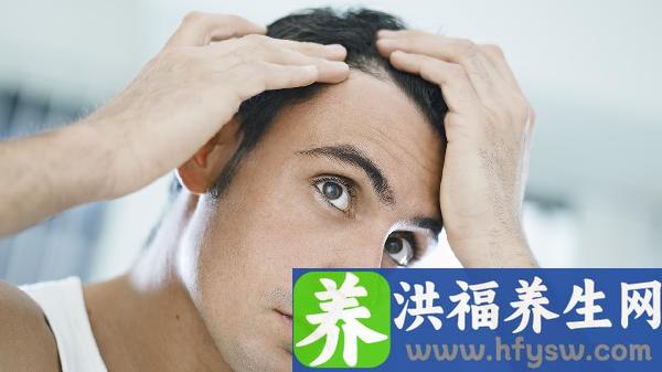 白发脱发油发是什么原因引起的