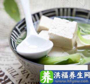 夏季多喝九款<a href=http://www.duomehao.com target=_blank class=infotextkey>养生</a>汤 高效瘦身又美颜消暑
