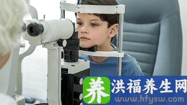 春天眼睛干涩模糊是怎么回事