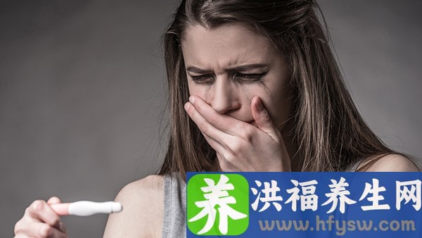 老年妇女不孕的原因是什么？老年妇女不孕应该如何检查？