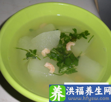四款夏季减肥消暑汤 让你轻松喝着享瘦