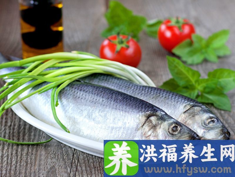 带鱼皮越白越有营养？吃鱼眼能明目？很多人对此毫不知情