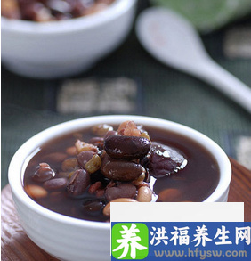 夏季<a href=http://www.duomehao.com target=_blank class=infotextkey>养生</a>吃什么 六款<a href=http://www.duomehao.com target=_blank class=infotextkey>养生</a>粥开胃消暑