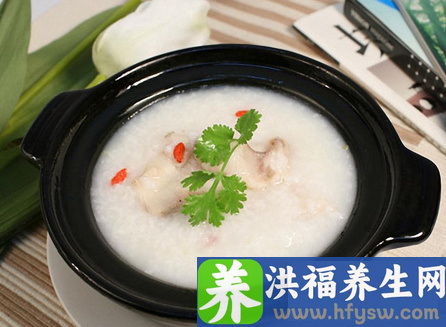 夏季喝什么粥好 六款<a href=http://www.duomehao.com target=_blank class=infotextkey>养生</a>粥开胃又美容