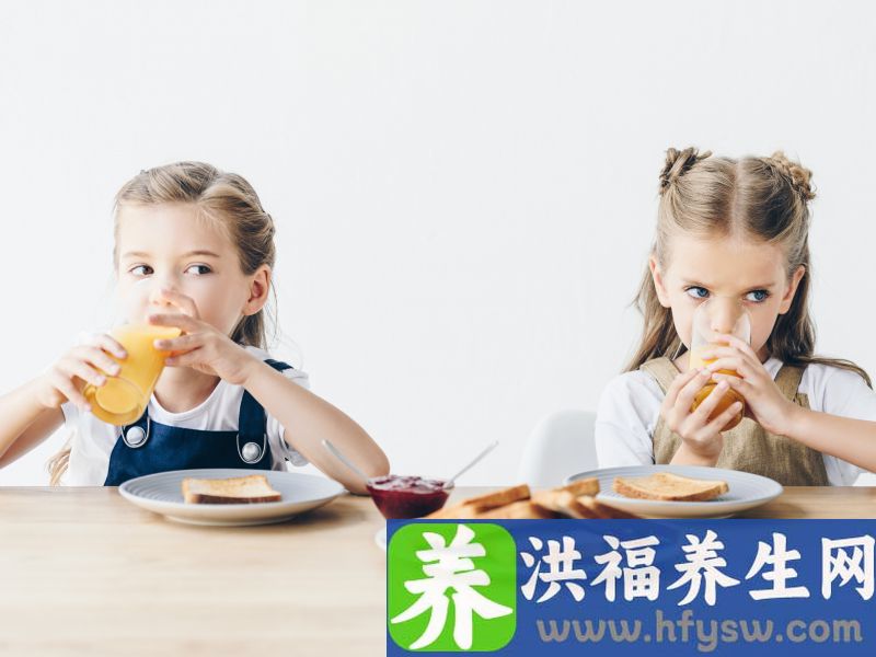 不吃早餐的人易患上胆结石？不止如此，这4个危害，早知道早有利