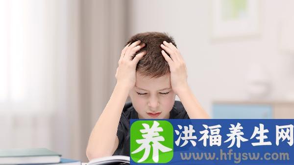 老年人的主要记忆障碍是