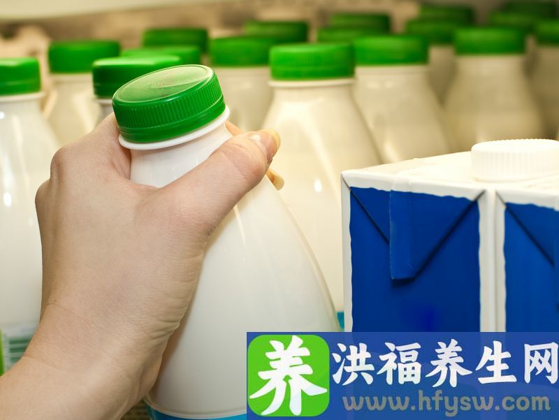 常喝牛奶和不常喝的人，差别有多大？不注意这3点，相当于白喝