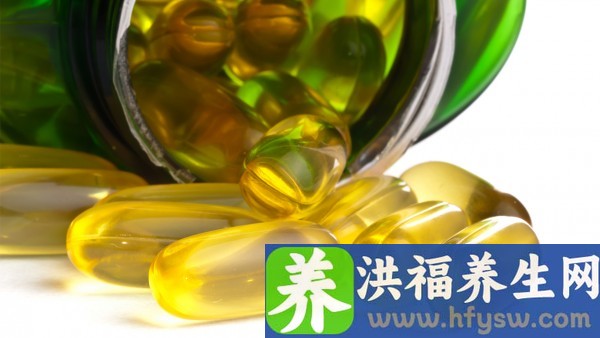 氨咖黄敏胶囊能和四季感冒片一起吃吗 氨咖黄敏胶囊可以与其他感冒药一起服用吗？