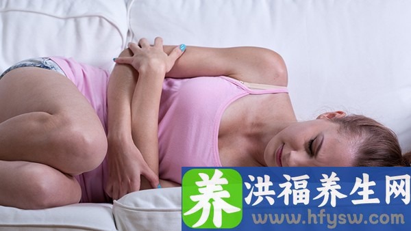 女性生殖器疱疹有哪些症状特点？生殖器疱疹吃什么药好？