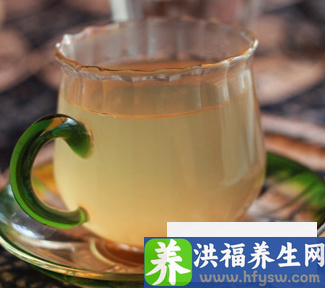 冬季喝汤更滋补 四款<a href=http://www.duomehao.com target=_blank class=infotextkey>养生</a>汤润肺去燥