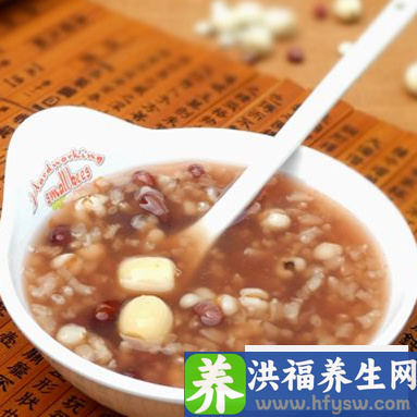 推荐十款秋季<a href=http://www.duomehao.com target=_blank class=infotextkey>养生</a>粥 补气滋阴健康度过秋季