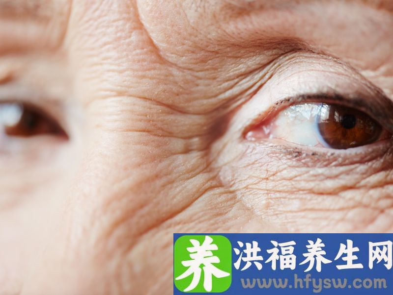 无论多大年纪：女人一生中，离不开这4类营养素，记得要补全