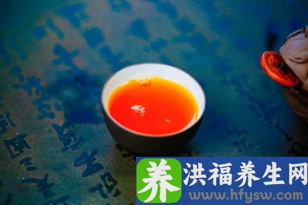 红茶的功效与作用、禁忌和食用方法