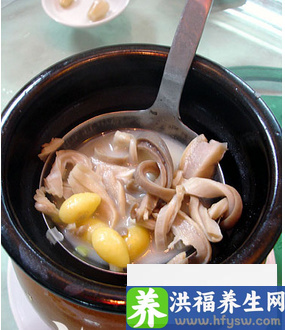 冬季八款<a href=http://www.duomehao.com target=_blank class=infotextkey>养生</a>汤做法 驱寒提高身体免疫力