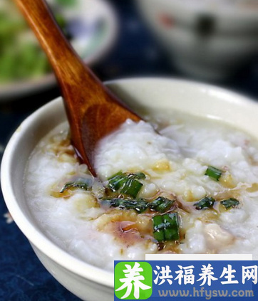 秋季<a href=http://www.duomehao.com target=_blank class=infotextkey>养生</a>宜多喝粥 推荐八款药粥清肺润燥