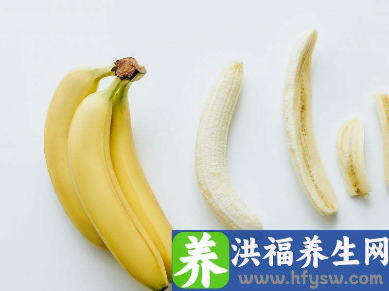 香蕉是放射性最强的水果，经常吃会致癌？2种香蕉尽量不吃