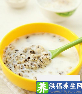 推荐十款秋季<a href=http://www.duomehao.com target=_blank class=infotextkey>养生</a>粥 补气滋阴健康度过秋季