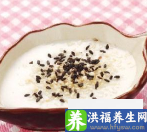 秋季喝粥最<a href=http://www.duomehao.com target=_blank class=infotextkey>养生</a> 推荐九款<a href=http://www.duomehao.com target=_blank class=infotextkey>养生</a>粥健脾强心