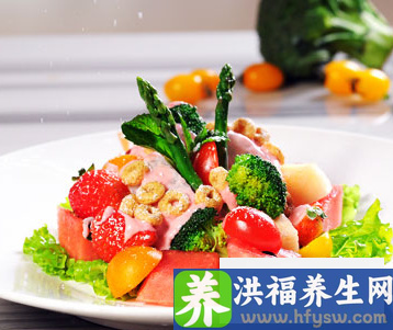 自制六款美味减肥沙拉 热量极低让你吃出苗条身姿