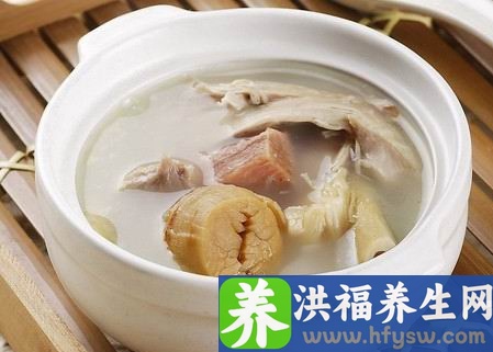 冬季煲汤加什么料更好喝