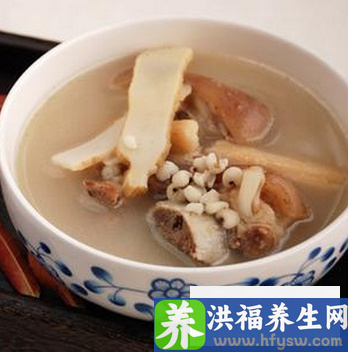 秋季喝什么汤好 七款<a href=http://www.duomehao.com target=_blank class=infotextkey>养生</a>汤滋阴暖胃