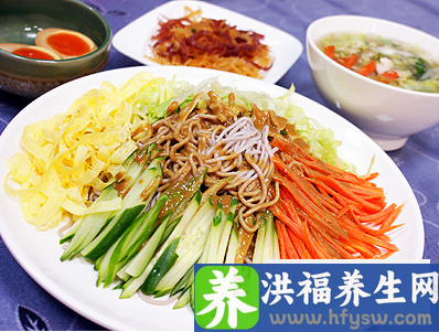 吃什么减肥效果最好 五款排毒食谱打造S型身材