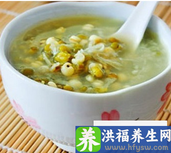 夏秋时节多喝九款粥 帮你消暑又养肺