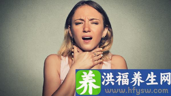 大人喉咙长疱疹是什么原因