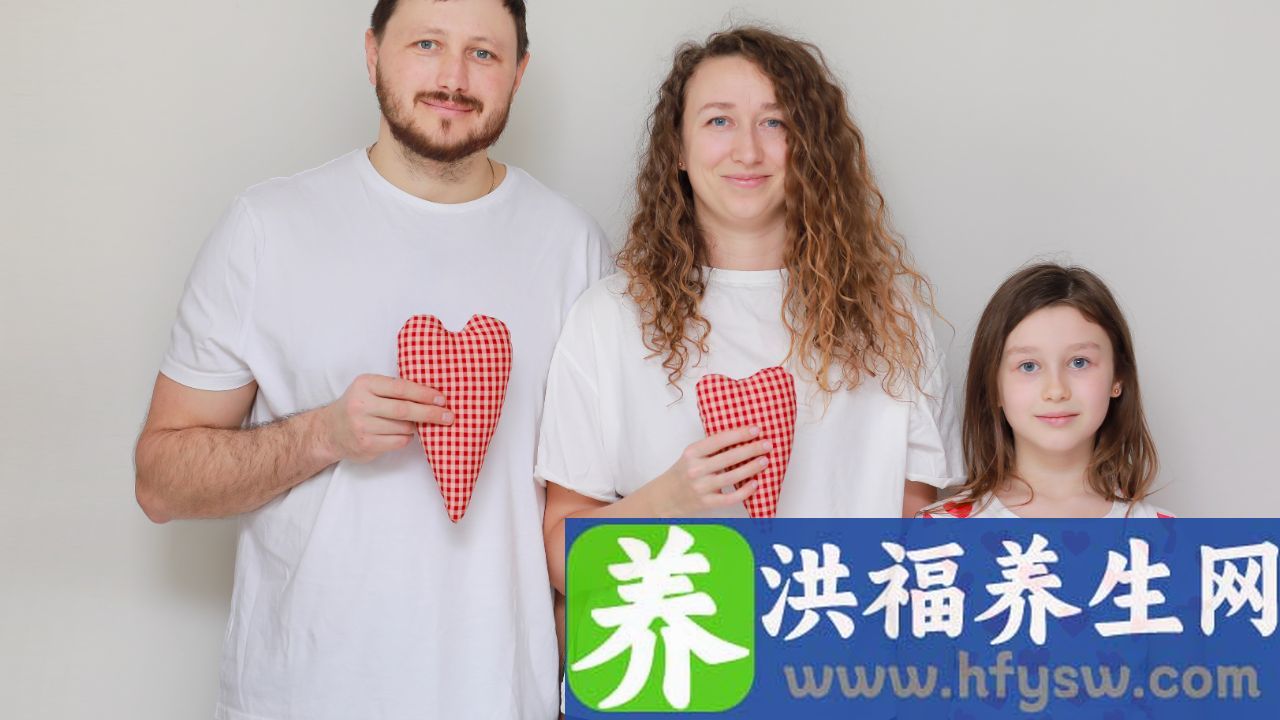 心口吸气隐隐痛是什么原因
