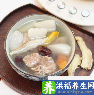 冬季男性如何进补 十款<a href=http://www.duomehao.com target=_blank class=infotextkey>养生</a>汤粥补充营养
